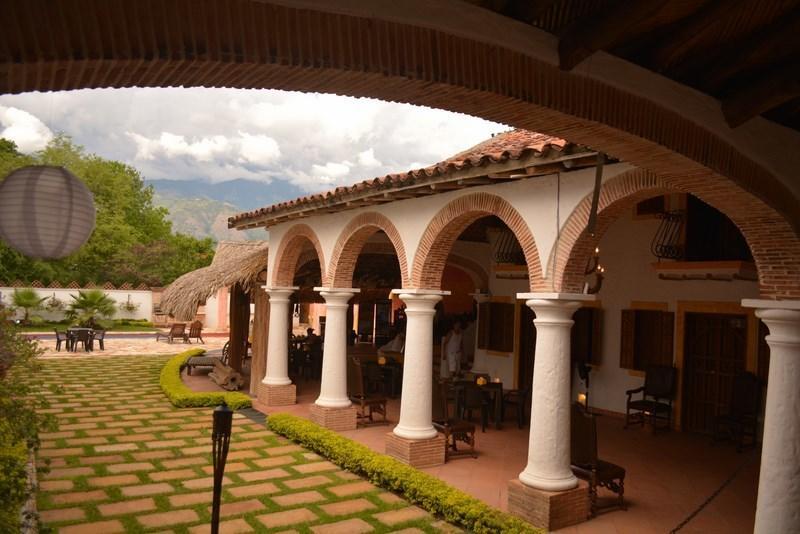 Hotel Santa Barbara Colonial - ซานตาเฟเดอันตีโอเกีย ภายนอก รูปภาพ