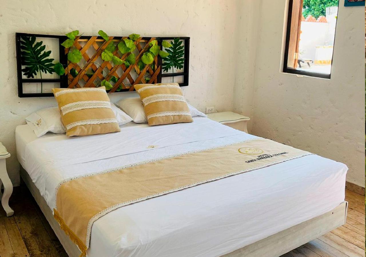 Hotel Santa Barbara Colonial - ซานตาเฟเดอันตีโอเกีย ภายนอก รูปภาพ